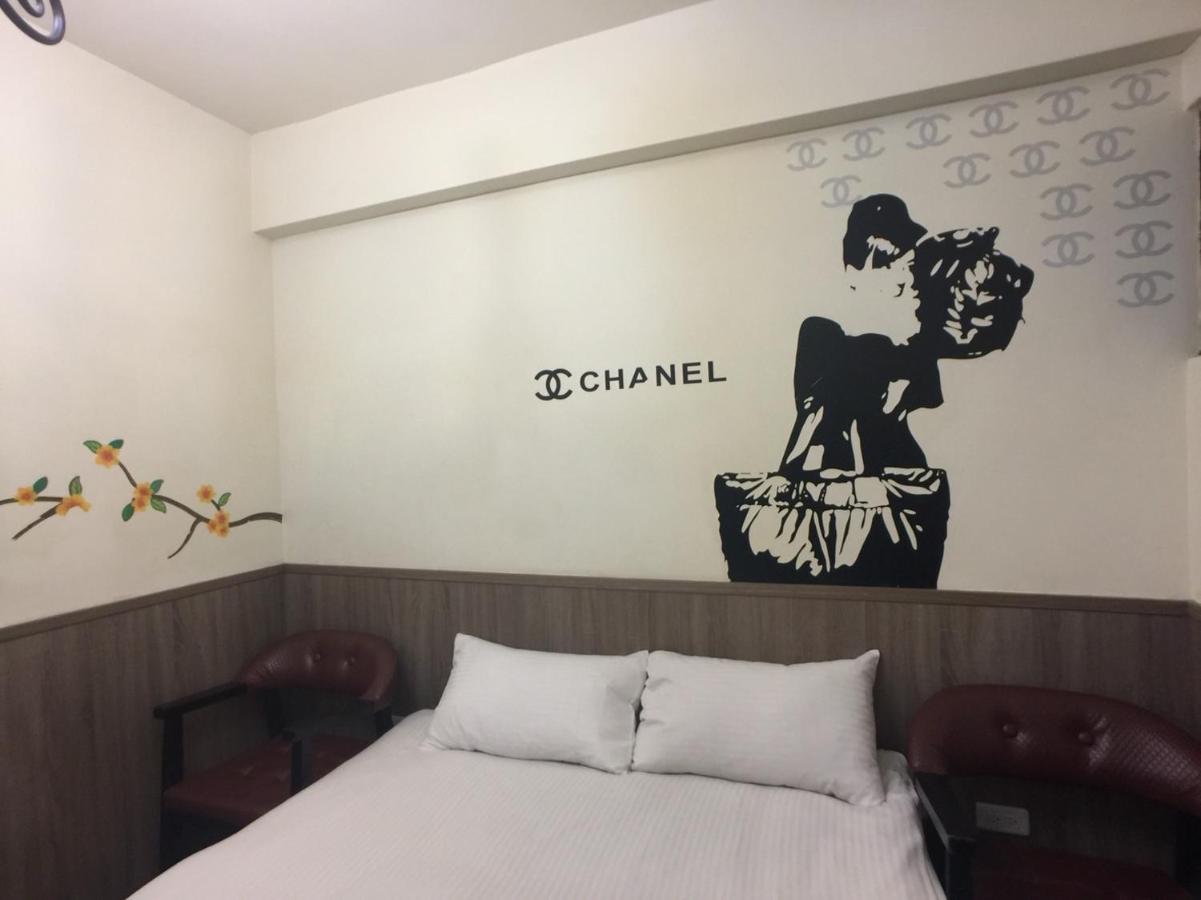 Love Feng Jia Apartment Hotel Tajcshung Kültér fotó