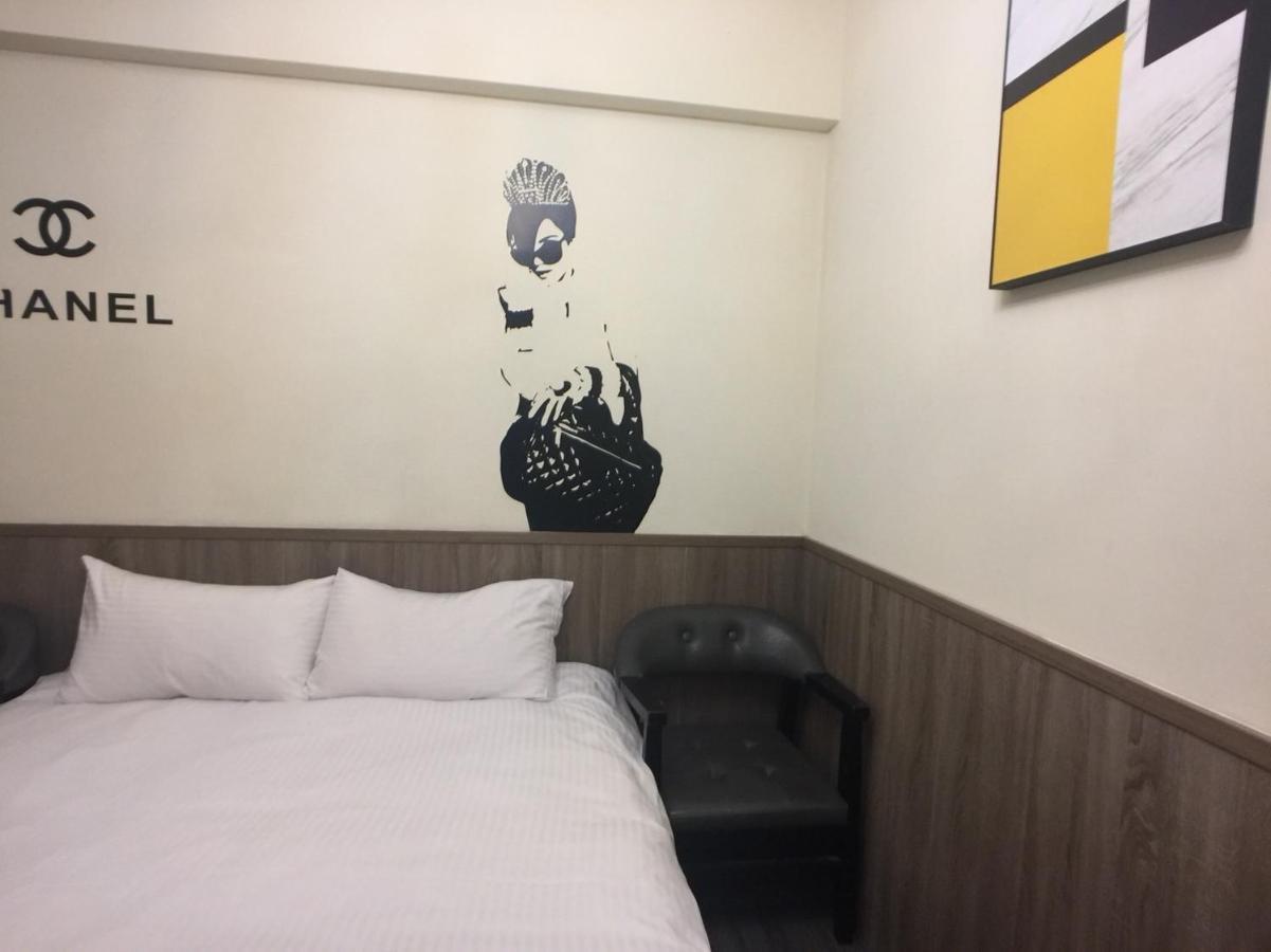 Love Feng Jia Apartment Hotel Tajcshung Kültér fotó