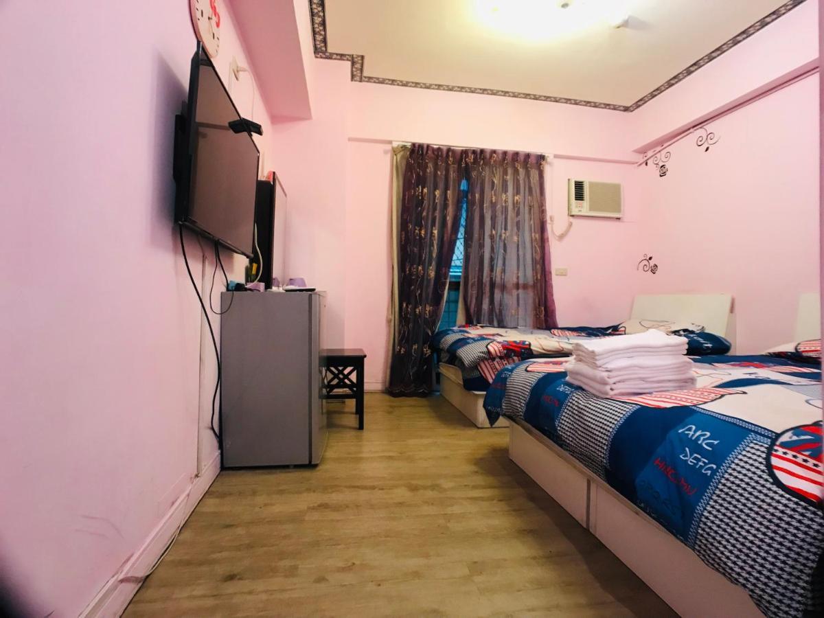 Love Feng Jia Apartment Hotel Tajcshung Kültér fotó